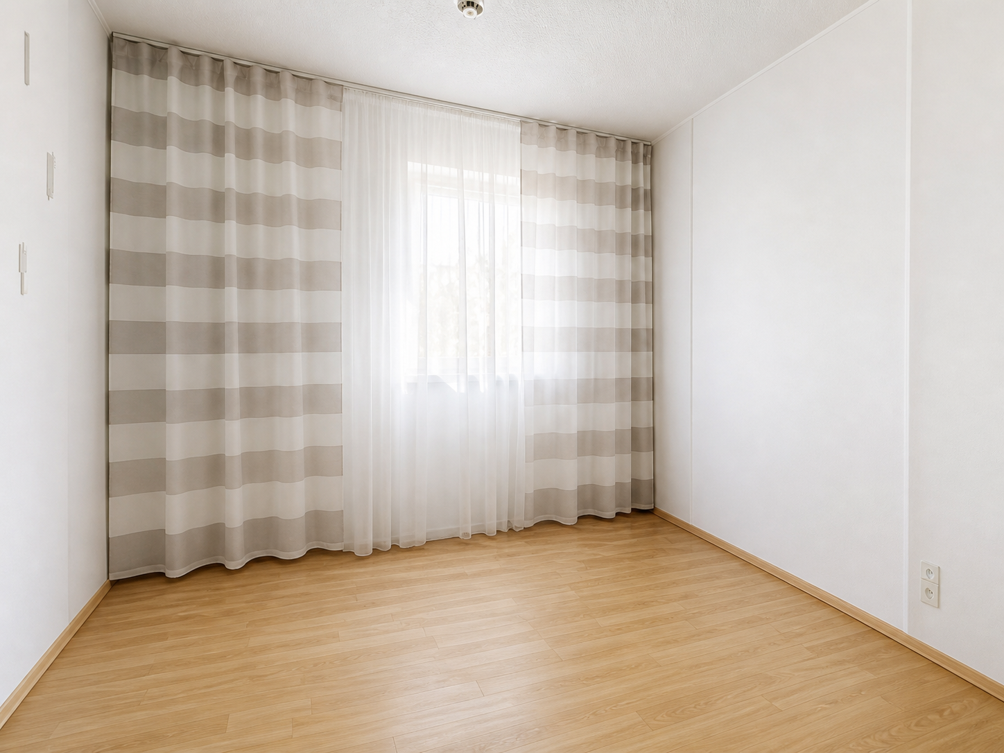 PLATZ. LICHT. WOHNKOMFORT.  Familienfreundliche 5 Zimmer Wohnung mit Balkon, Stellplatz & über 120m² – 13/17