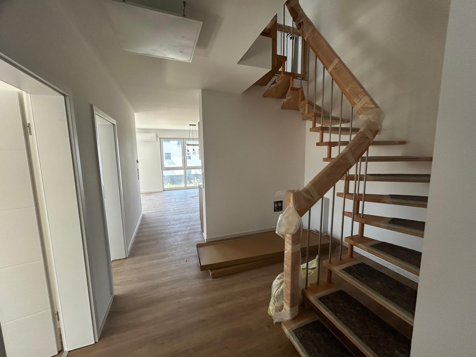 Newly built two-story apartment in a residential area of Miesau (Apt.3) – 10/10