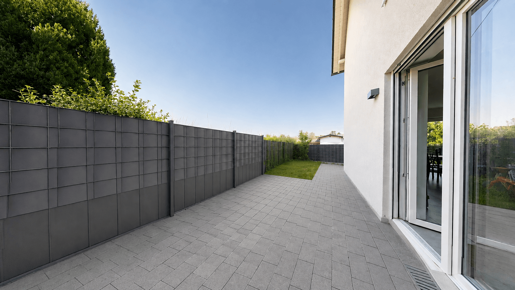 Haus kaufen? Dann aufgepasst: Doppelhaushälfte mit 7 Zimmern, Garten, Garage & starken Mieteinnahmen – 6/12