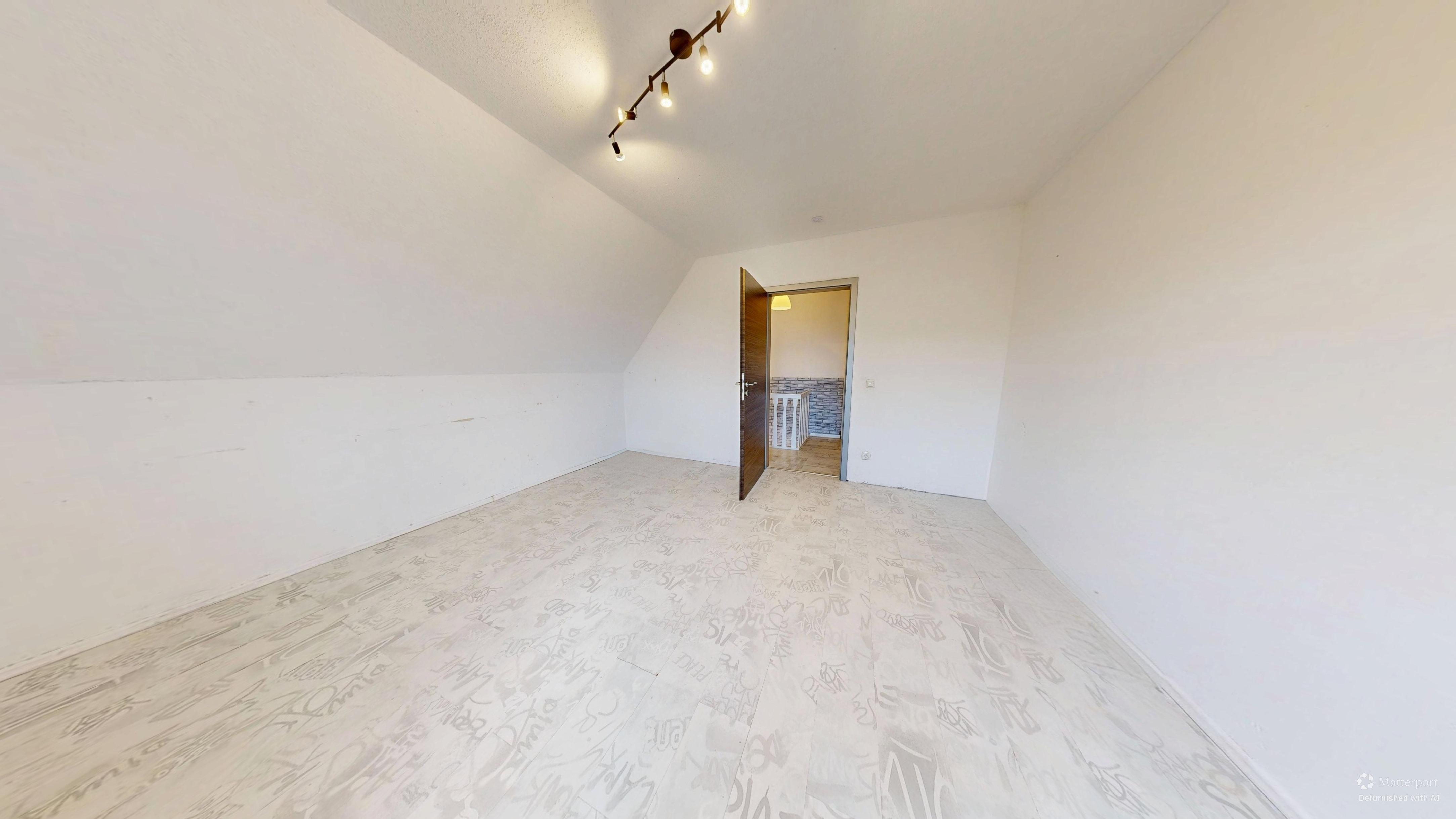 Ihr neues Zuhause: Freistehendes Einfamilienhaus mit Garten und viel Platz für die Familie - Image 15