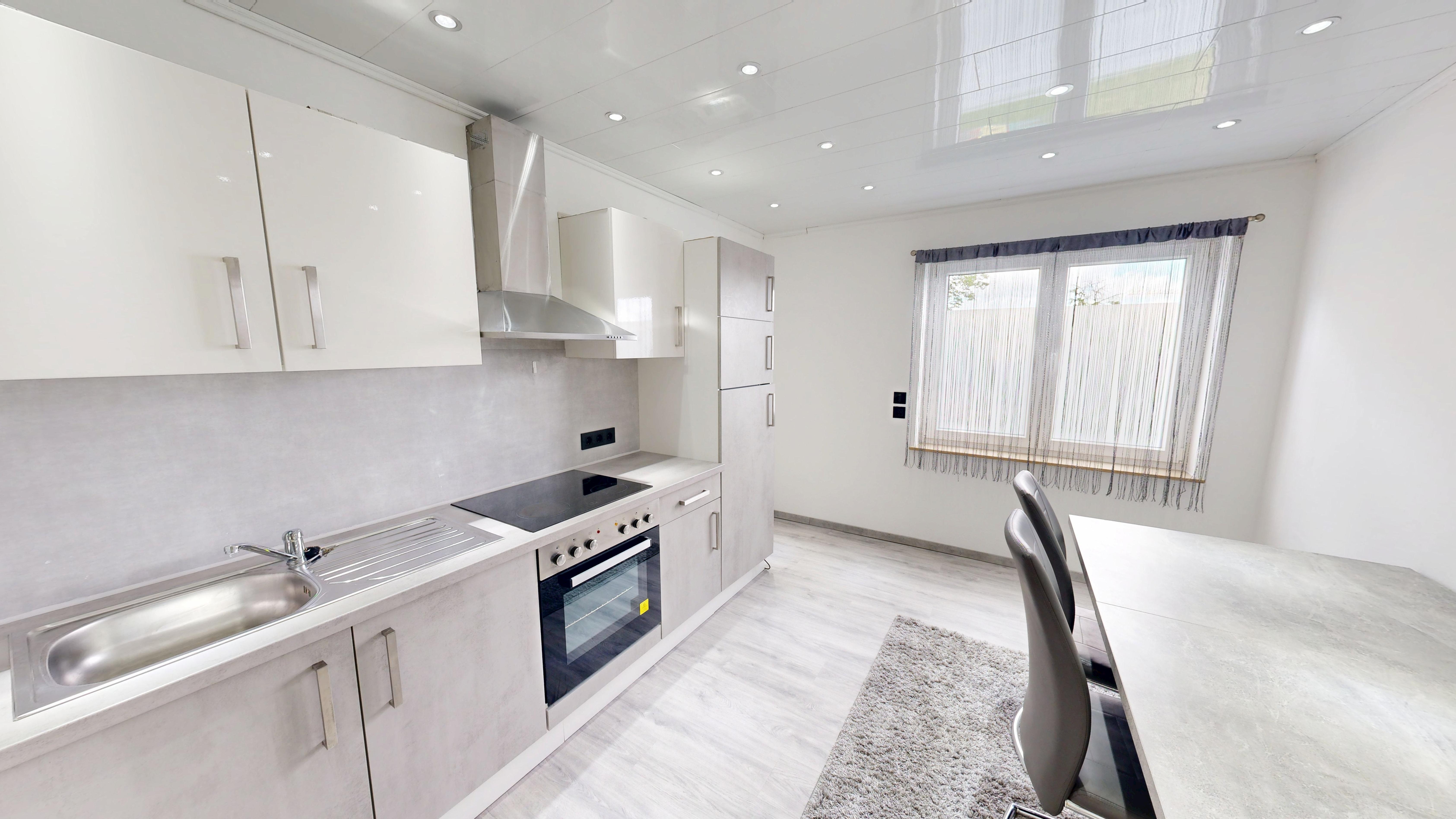 Modern Apartment with Private Garden & Parking | Weilerbach – 2/11