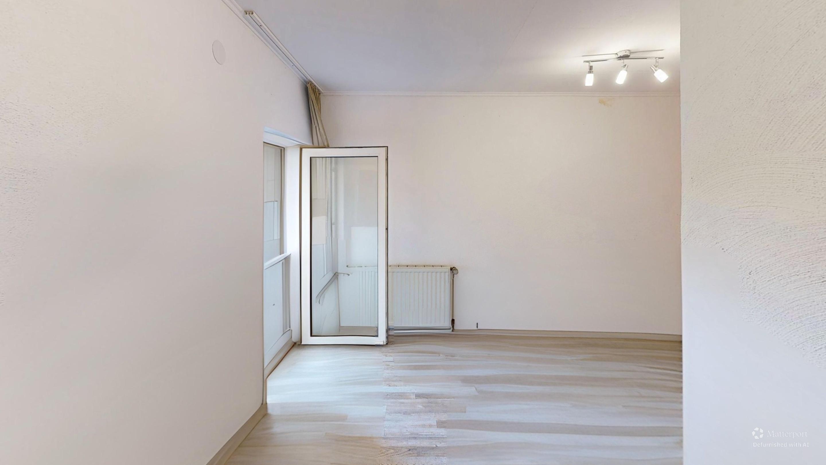 Idyllisch gelegenes Einfamilienhaus mit Scheune und herrlichem Weitblick in St. Julian – 12/30