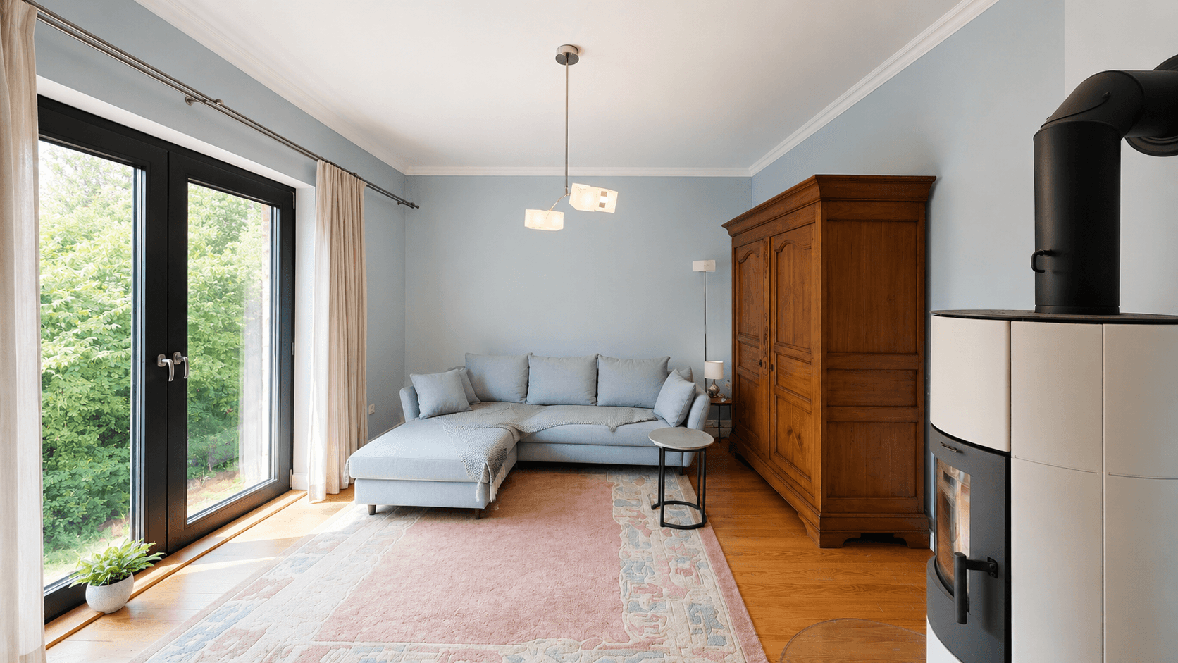 Renoviertes Wohn- und Geschäftshaus auf 1.506 m² Parkgrundstück – 4 Einheiten + Ausbaureserve – 10/26