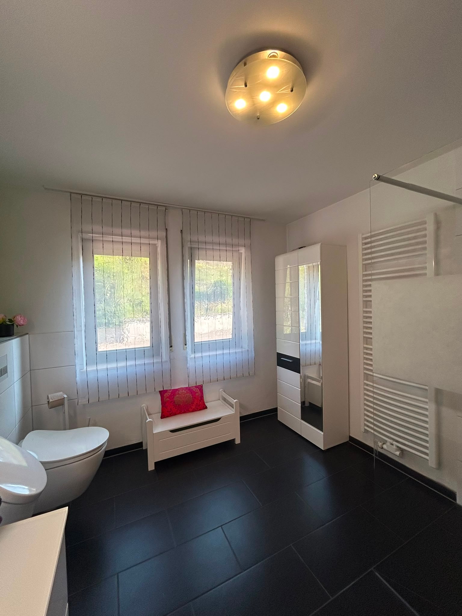 Duplex with 2 Balconies, Two-Car Garage & Beautiful Views | Thaleischweiler-Fröschen – 12/40