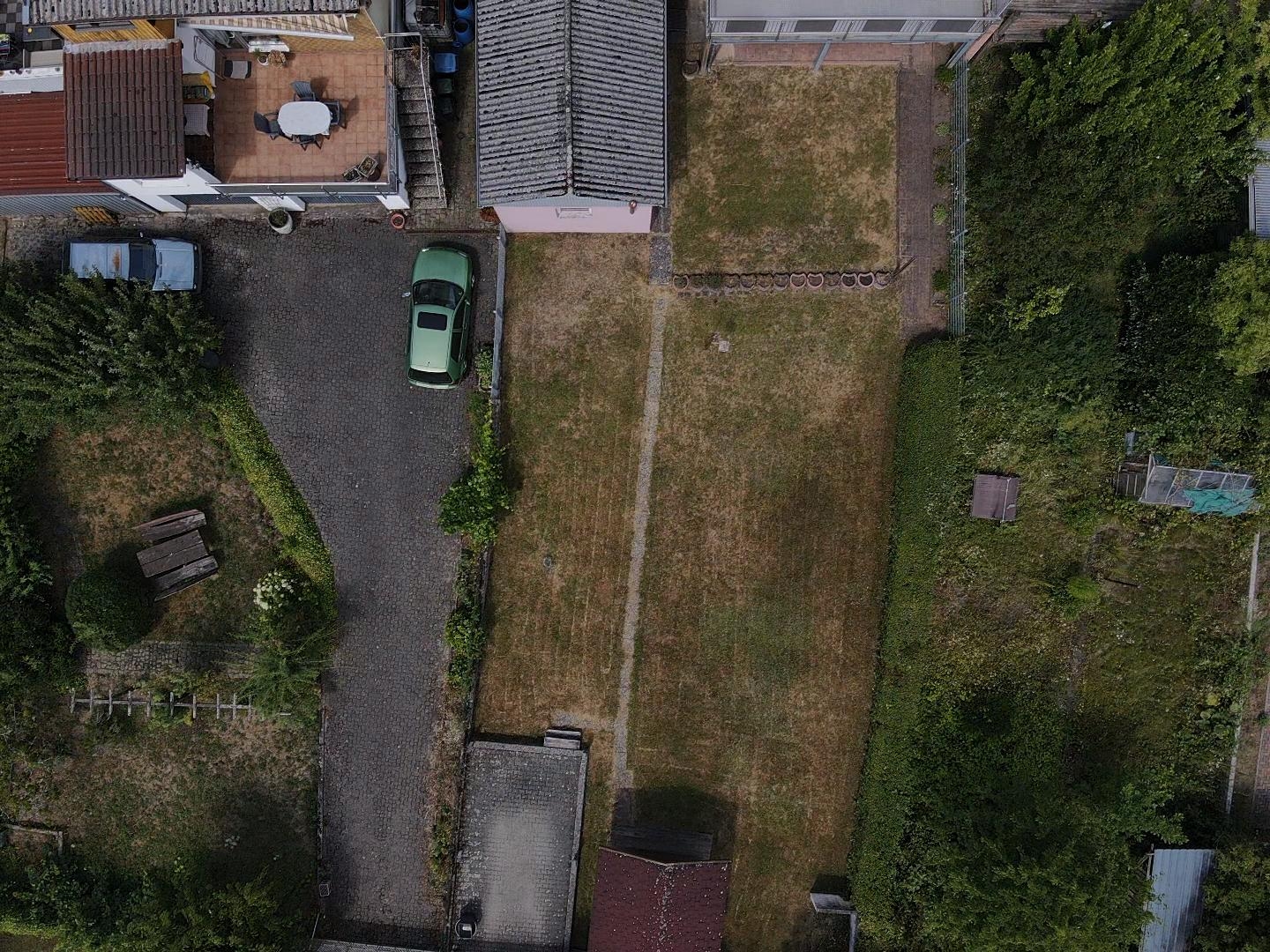 Wo Geschichte auf Zukunft trifft – sanierungsbedürftige Doppelhaushälfte in Rammelsbach – 21/23