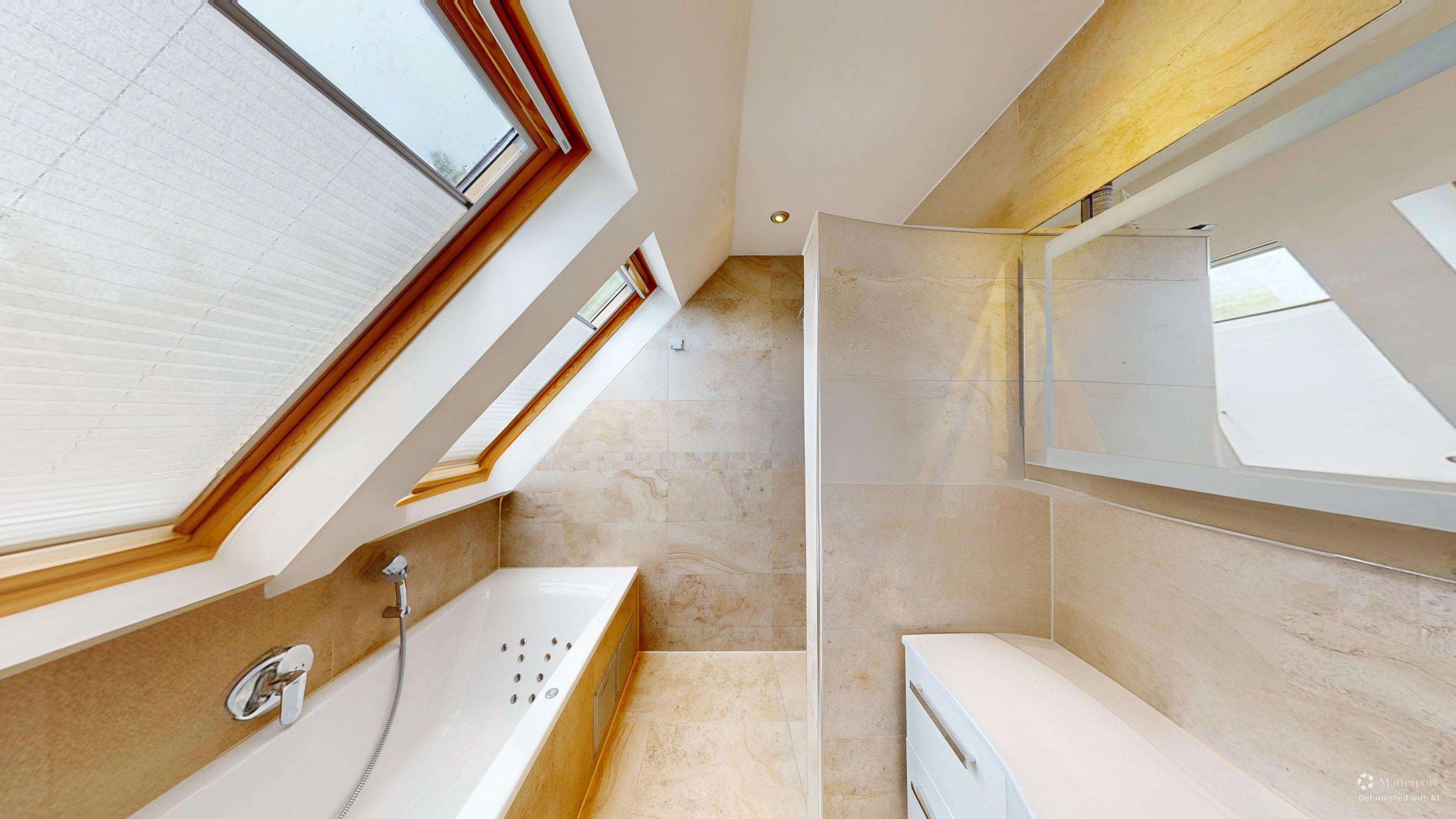 Wohnen, entspannen und genießen – auf über 2.100 m² Grundstück – 10/36