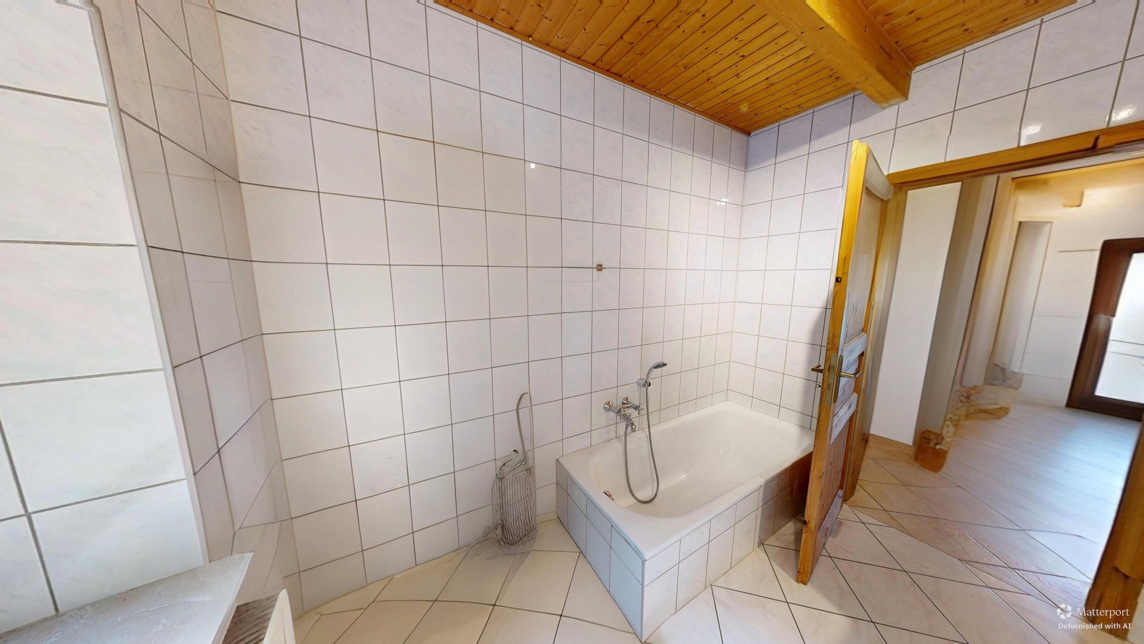 Zwischen Wald und Wohnkomfort – Gepflegtes Zweifamilienhaus mit großem Naturgrundstück – 22/41