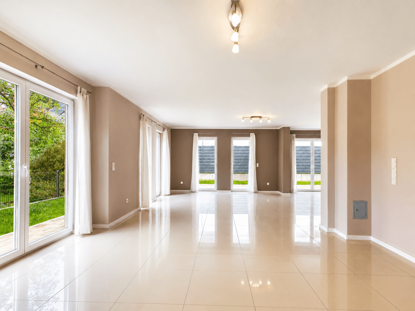 3.100 € Kaltmiete im Monat – modernes EFH in Toplage Hohenecken – 4/13