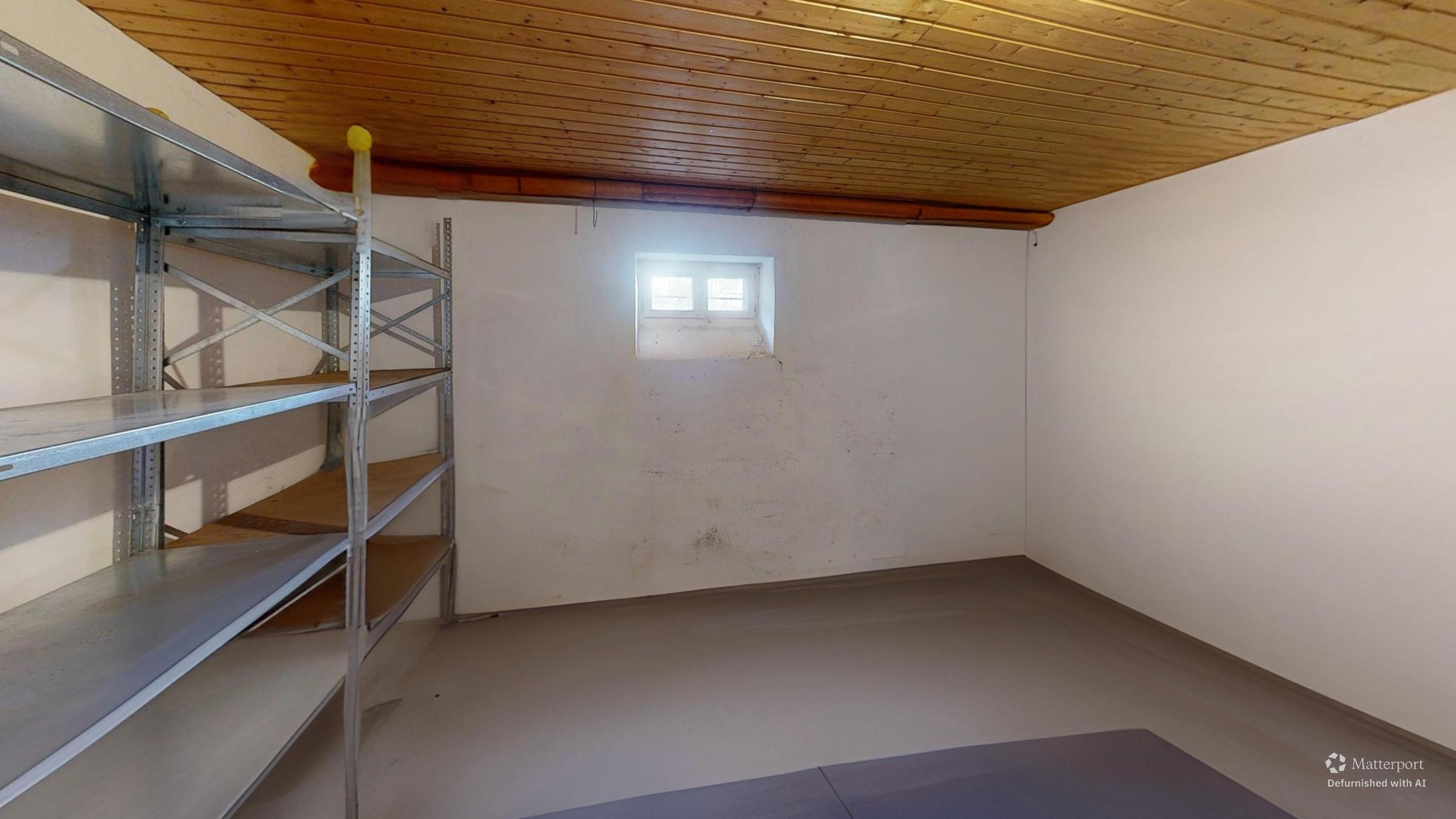 Großzügiges Zweifamilienhaus mit Echtholzboden und Photovoltaikanlage in Hauptstuhl – 35/36