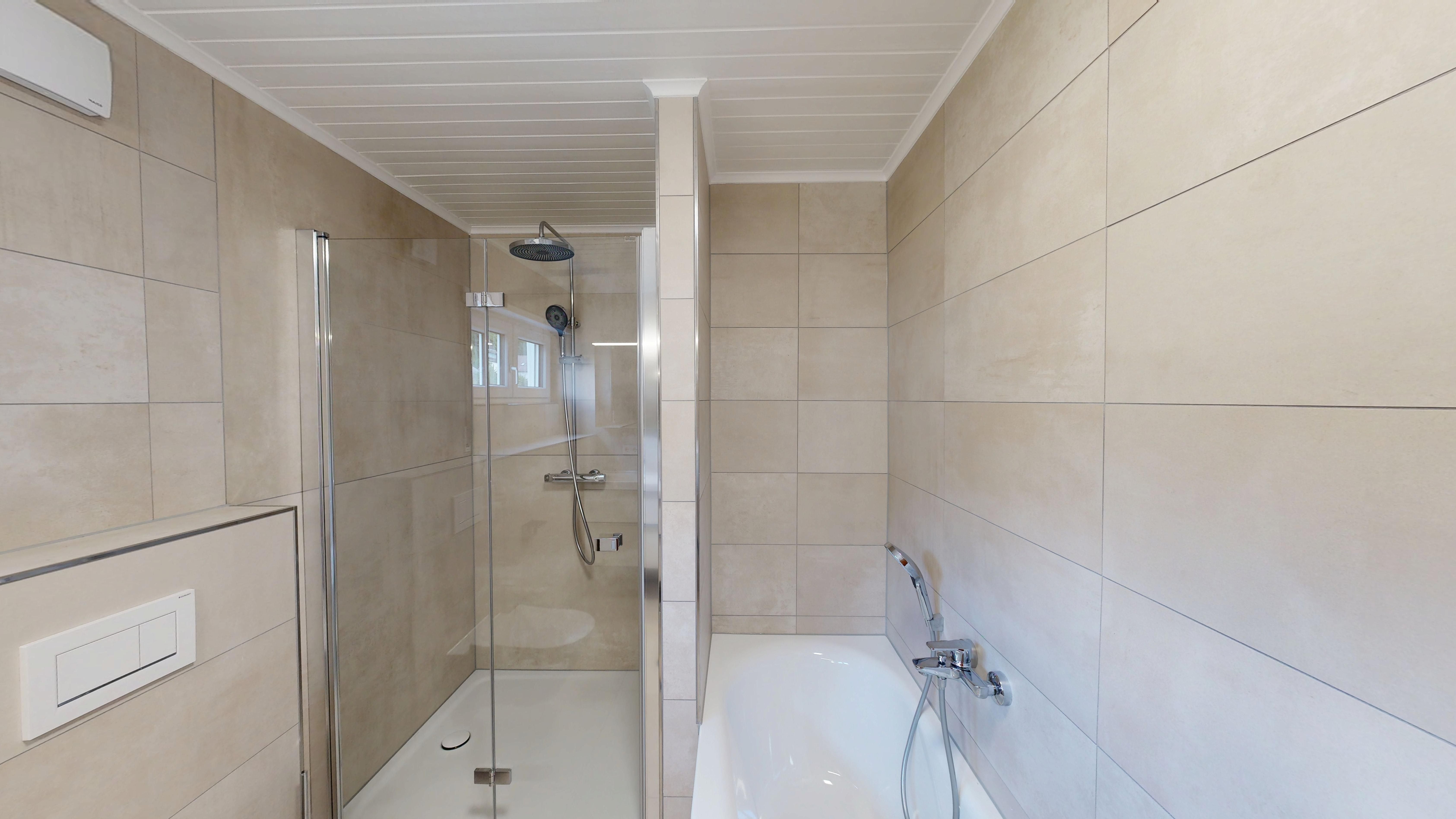 Fully Renovated End-Terrace Home with Garden, Garage & Party Basement in Hohenecken – 14/19