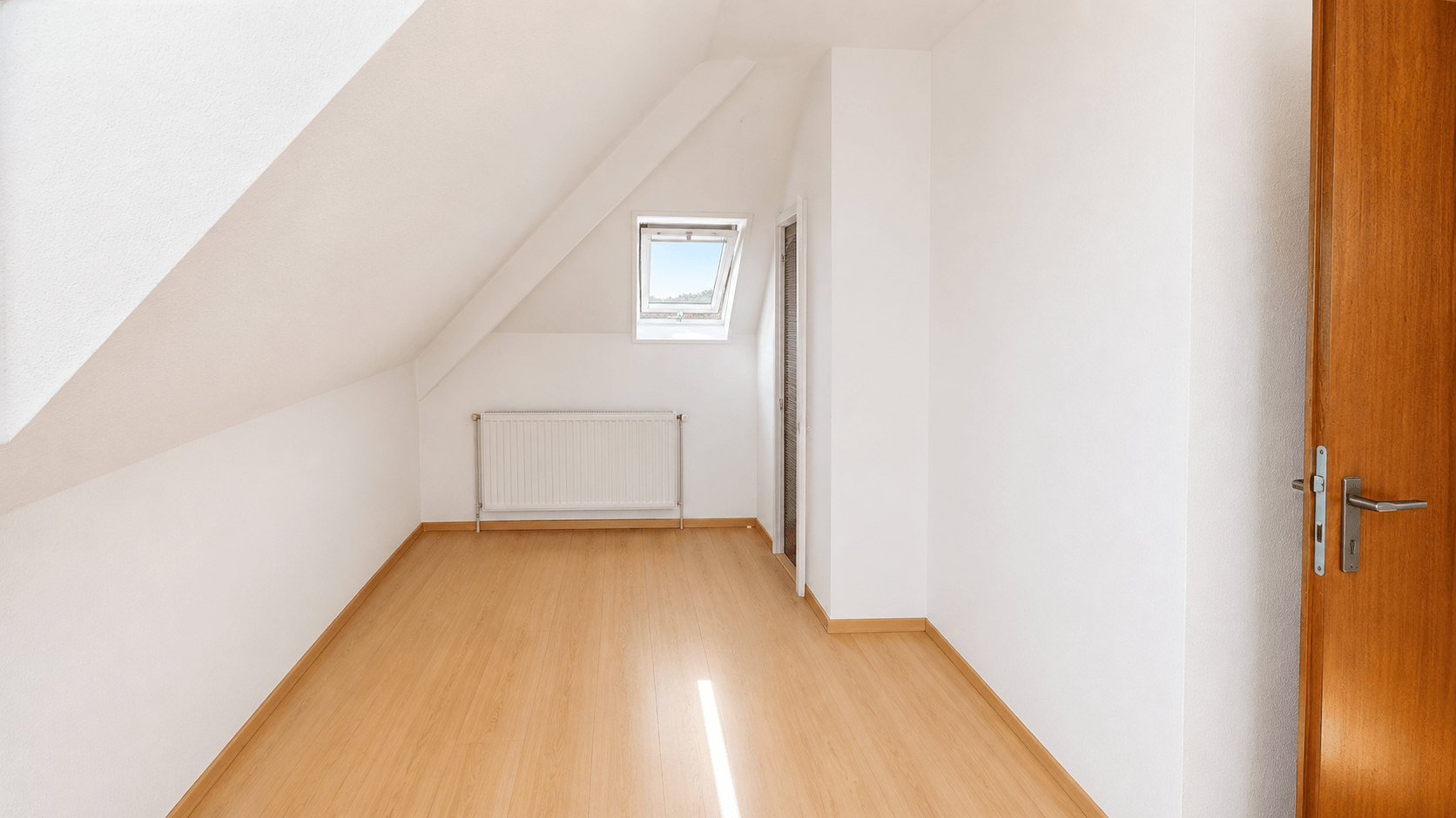 Wohnung, Eigene Bar, Garten, 106 qm WFL, Eigener Stellplatz - Image 18