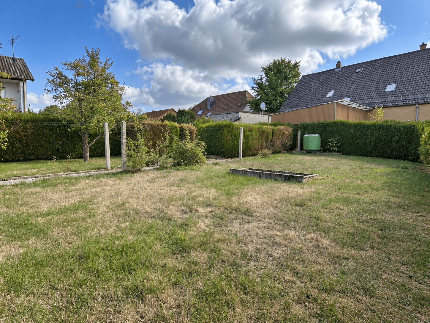 2023 saniert, 2.300 € Kaltmiete plus Baugrundstück – 21/26