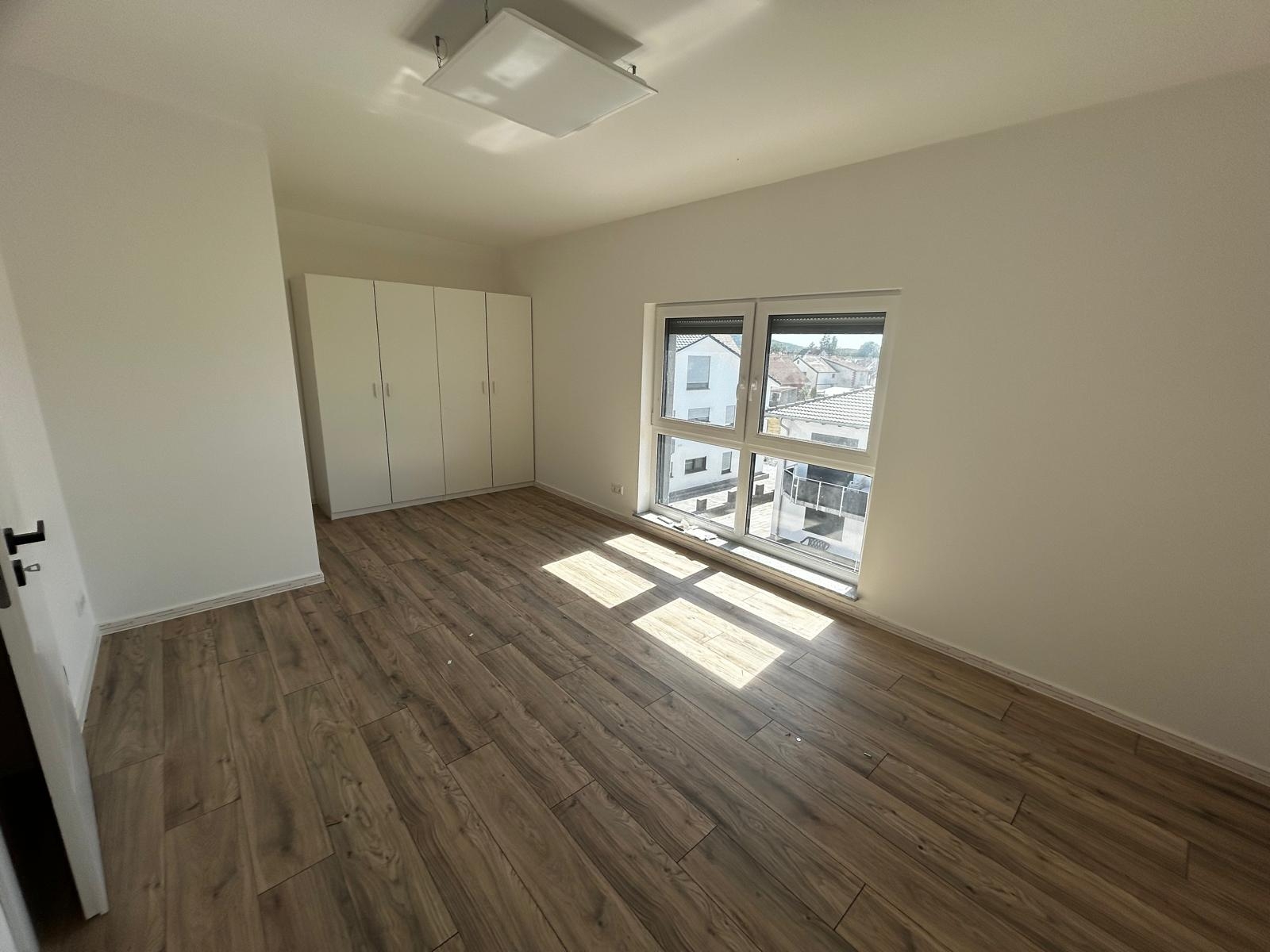 Newly built two-story apartment in a residential area of Miesau (Apt.4) – 5/10