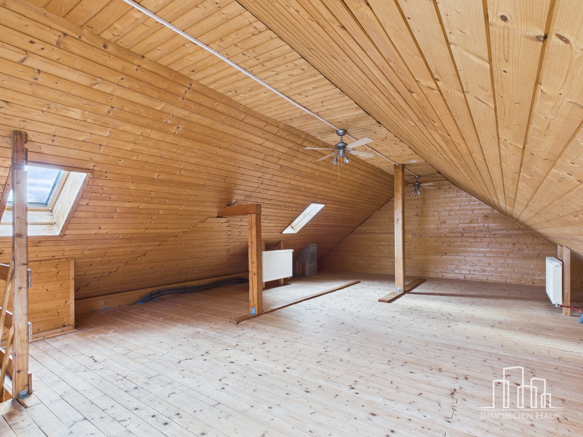 HAUF // Komplett aus Holz und ruhig gelegen – Ihr Zuhause mit Doppelgarage in Reichenbach-Steegen - Image 27