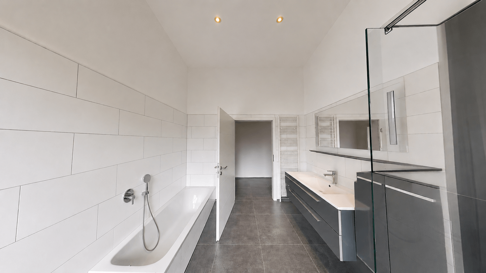 Penthouse-Highlight in Kaiserslautern: 42 m² Dachterrasse, Aufzug & starke Mieteinnahmen - Image 11