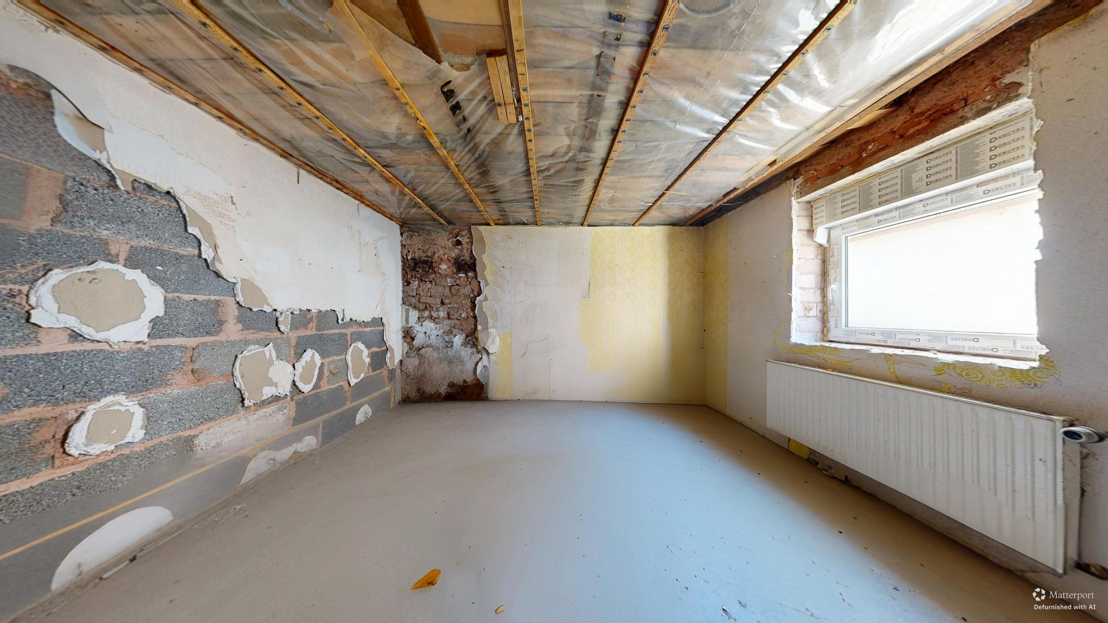 Einfamilienhaus für 80.000 € – ca. 95 m², Garten & begonnenes Sanierungsprojekt – 6/9