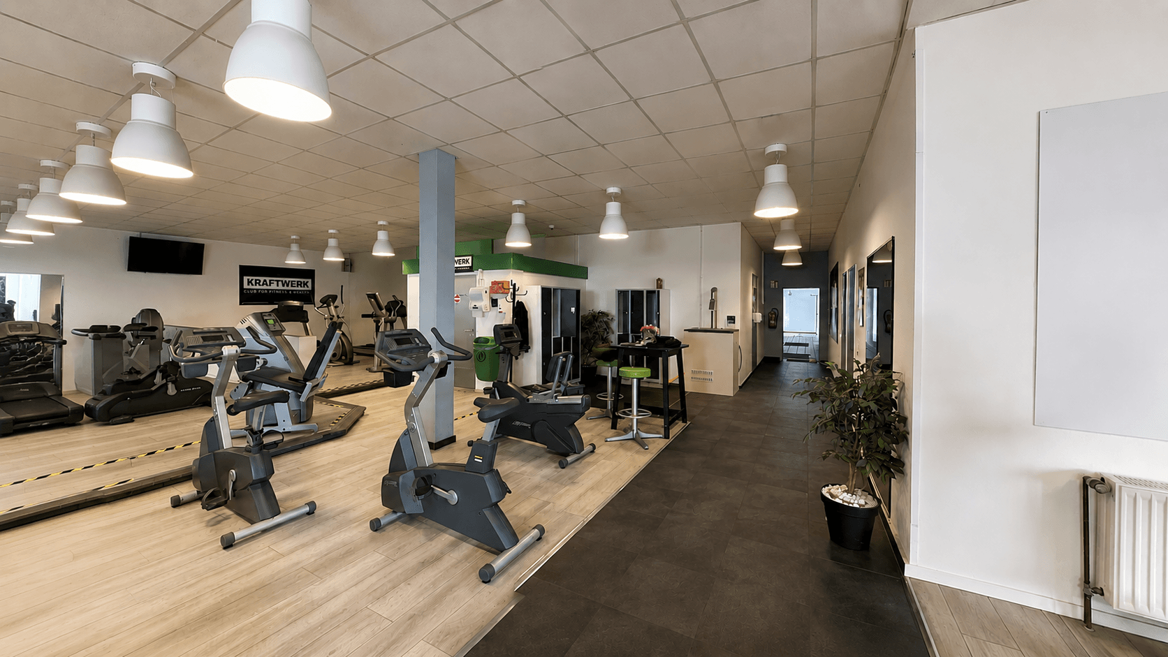 Kapitalanlage Weilerbach: 440 m² Gewerbe in Frequenzlage — vermietet, deutlich unter Marktmiete