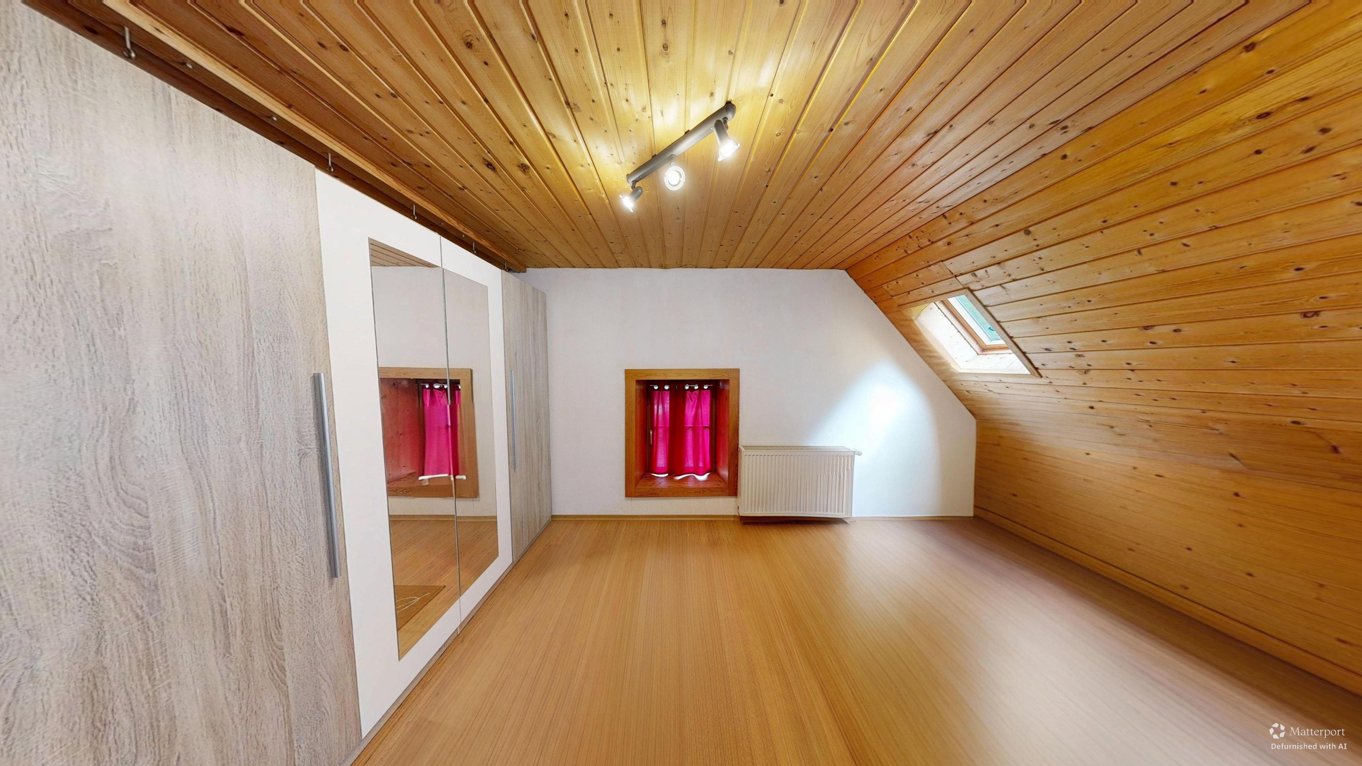 Zwischen Wald und Wohnkomfort – Gepflegtes Zweifamilienhaus mit großem Naturgrundstück – 13/41