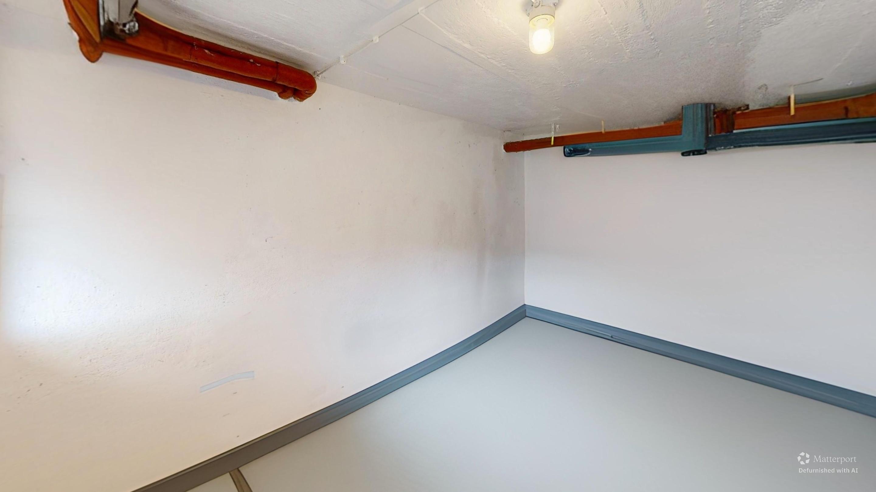 Großzügiges Zweifamilienhaus mit Echtholzboden und Photovoltaikanlage in Hauptstuhl – 32/36