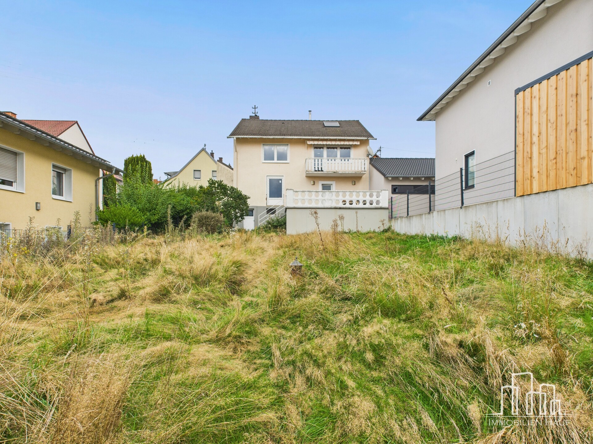 Einfamilienhaus mit Raum für individuelle Ideen – ideales Projekt für Handwerker - Image 1