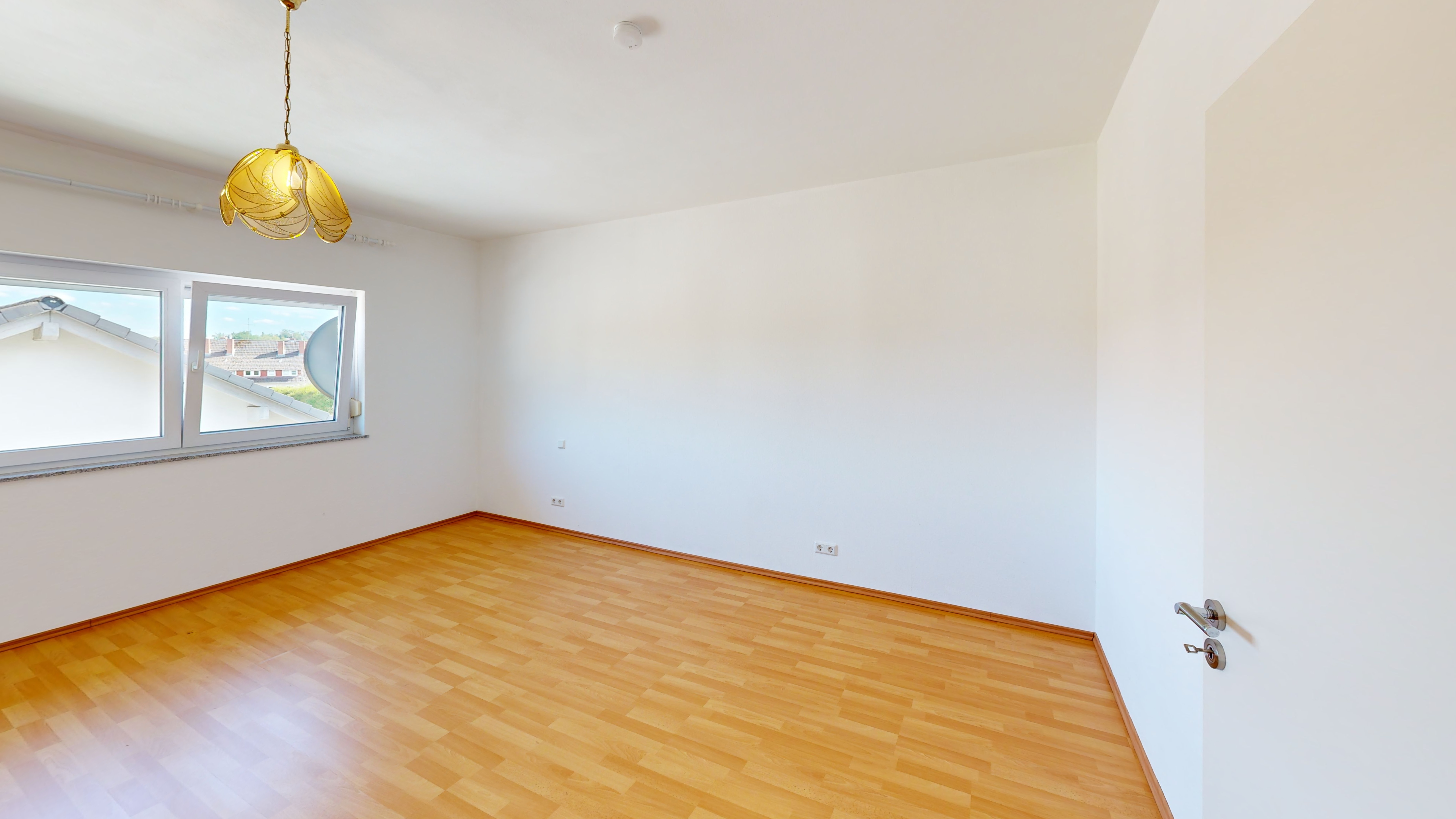 Spacious duplex in a quiet, family-friendly area of Otterberg – 6/13
