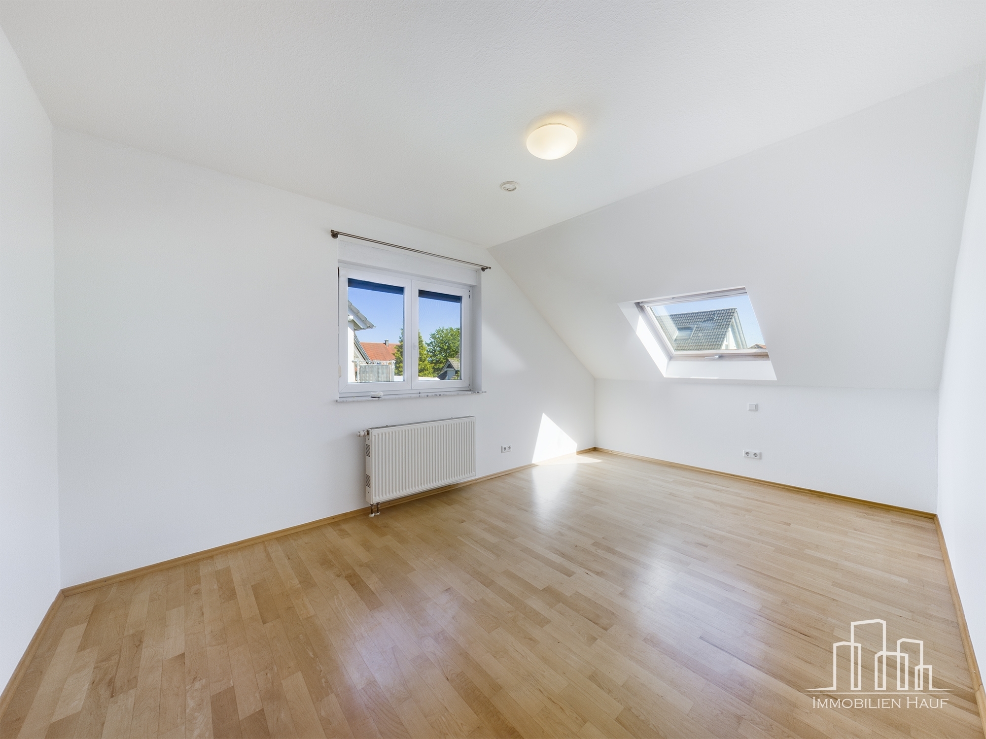 Spacious 3-Bedroom Duplex with Garden & Garage | Ramstein-Miesenbach – 9/13