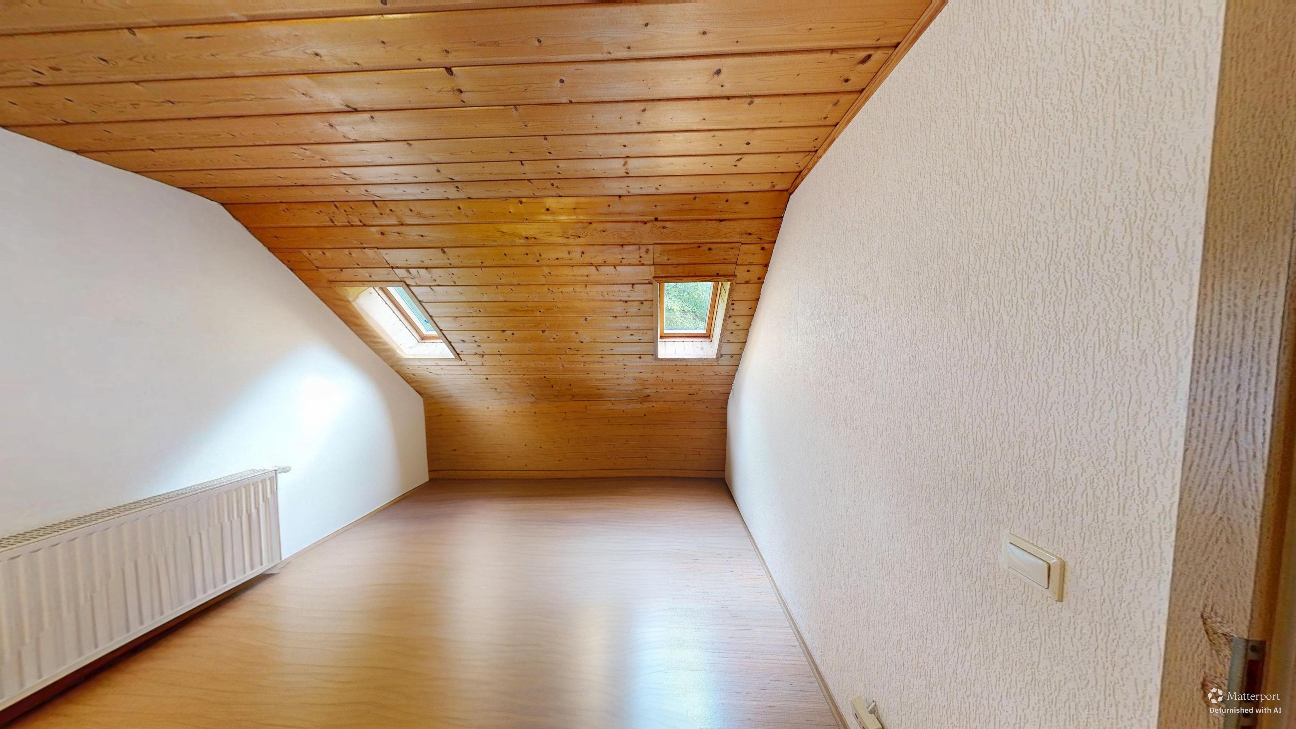 Zwischen Wald und Wohnkomfort – Gepflegtes Zweifamilienhaus mit großem Naturgrundstück – 14/41
