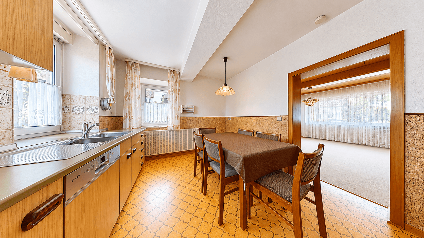 Dein Platz für Zukunft: großes Grundstück, Garage & echtem Entwicklungspotenzial - Image 5