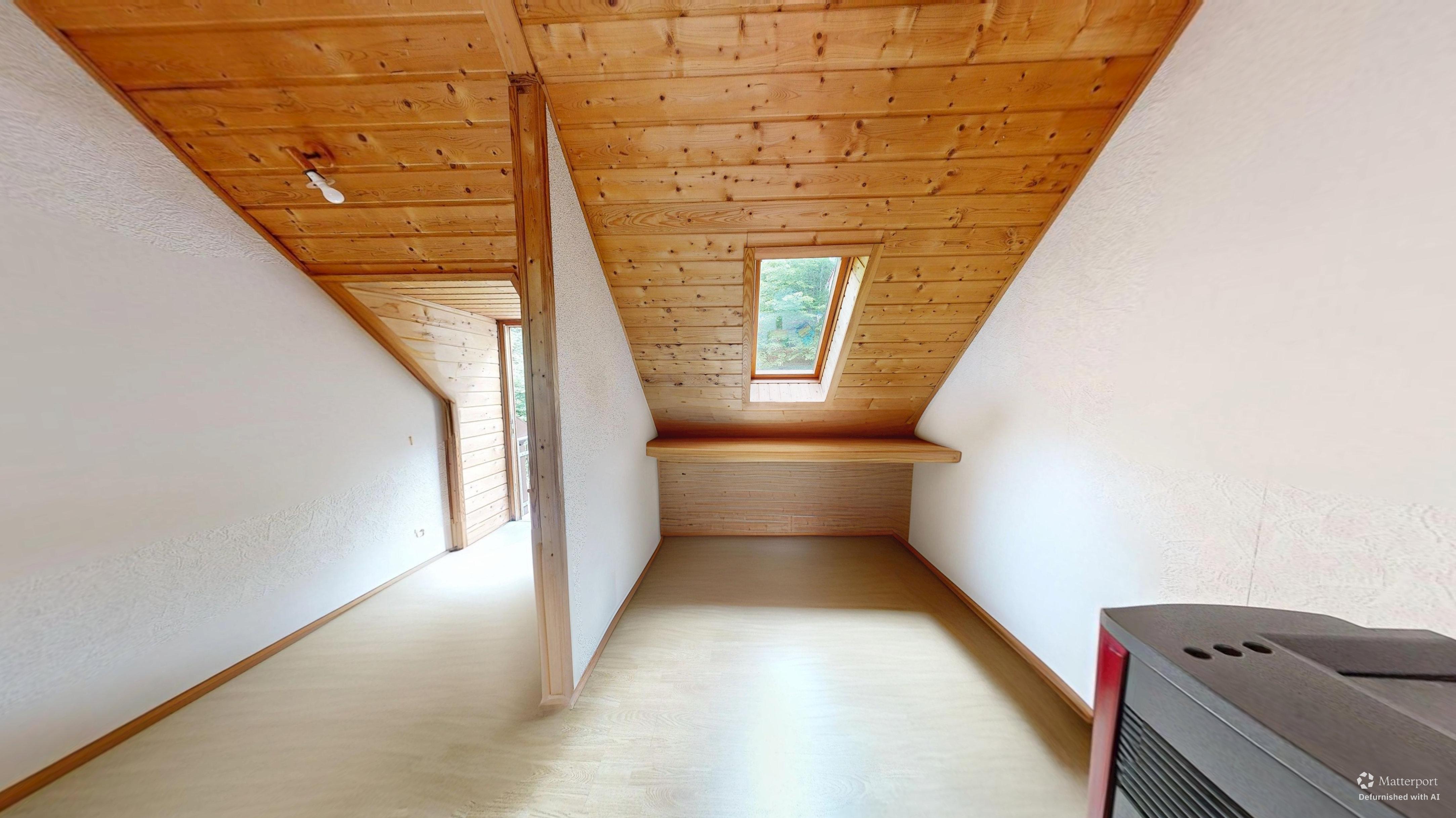 Zwischen Wald und Wohnkomfort – Gepflegtes Zweifamilienhaus mit großem Naturgrundstück – 3/41