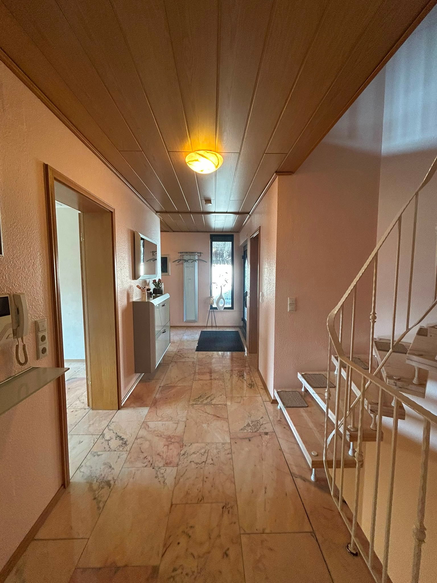 Duplex with 2 Balconies, Two-Car Garage & Beautiful Views | Thaleischweiler-Fröschen – 39/40