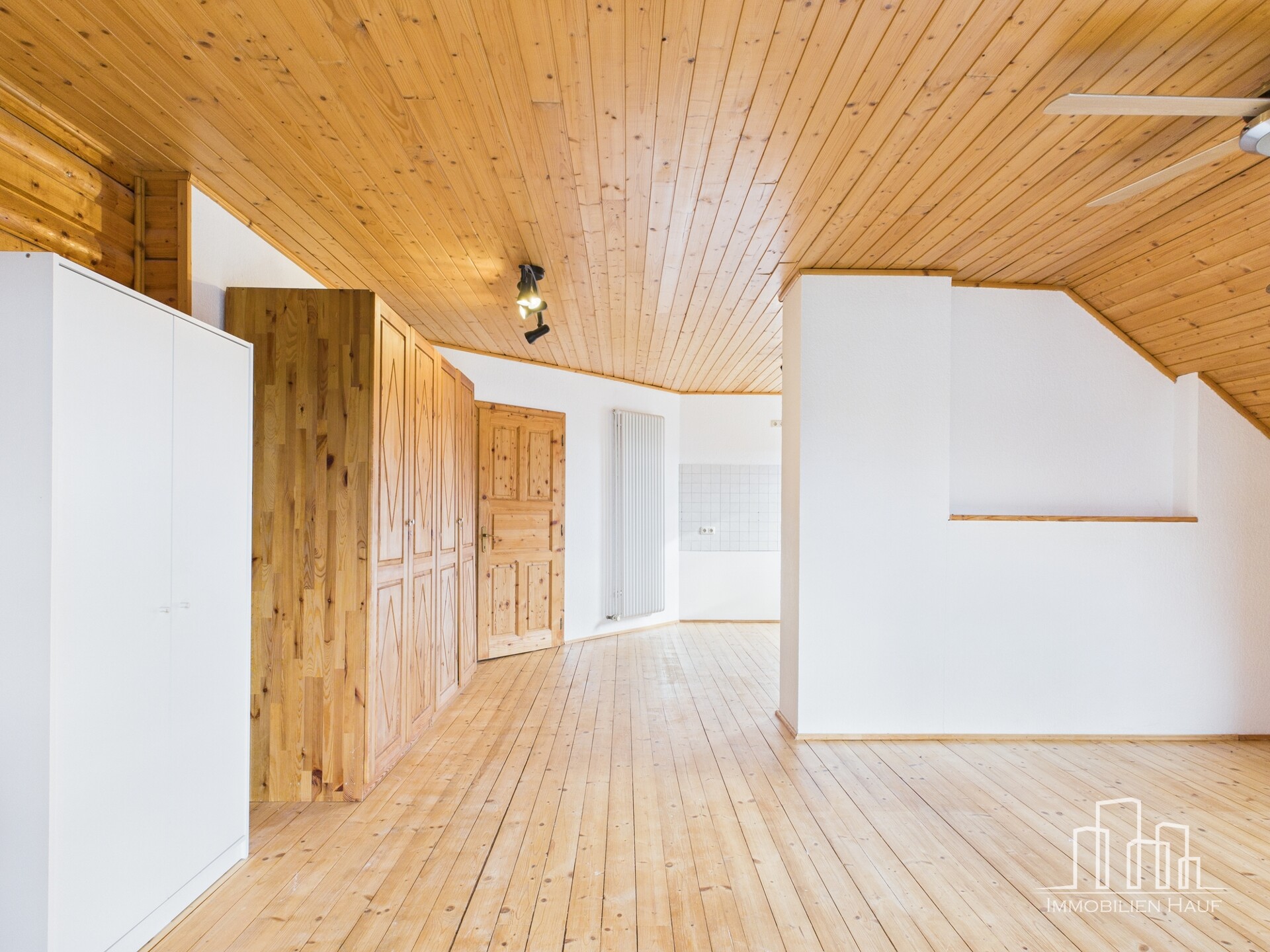 HAUF // Komplett aus Holz und ruhig gelegen – Ihr Zuhause mit Doppelgarage in Reichenbach-Steegen - Image 22
