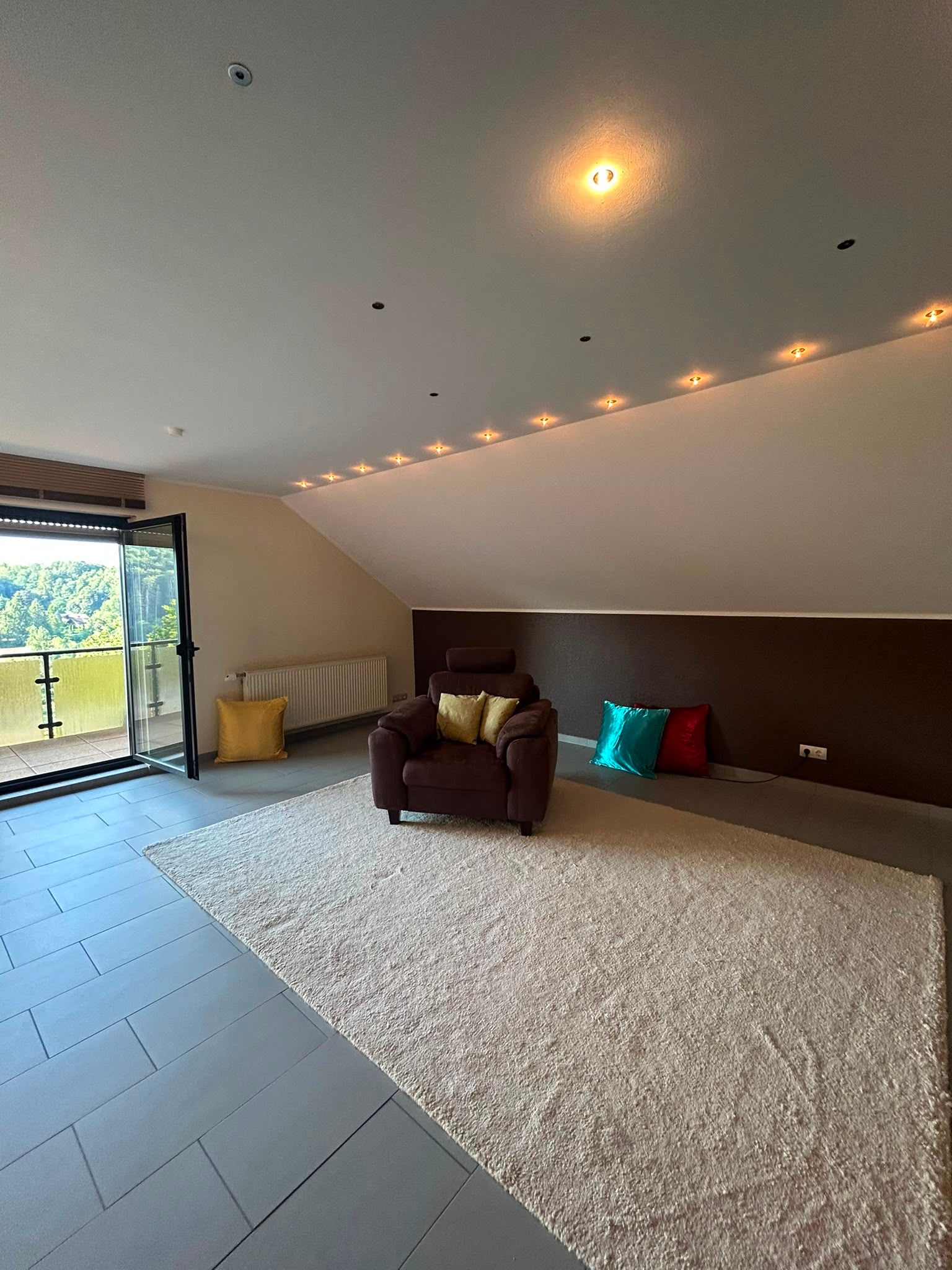Duplex with 2 Balconies, Two-Car Garage & Beautiful Views | Thaleischweiler-Fröschen – 36/40