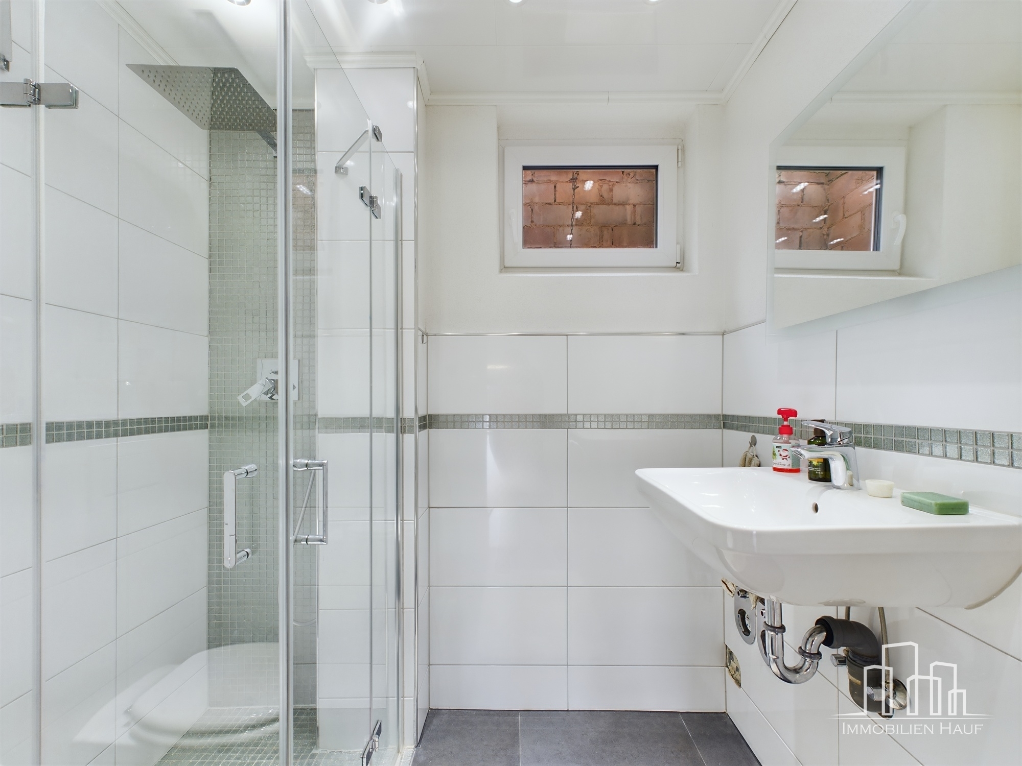 Modern Apartment with Private Garden & Parking | Weilerbach – 4/8
