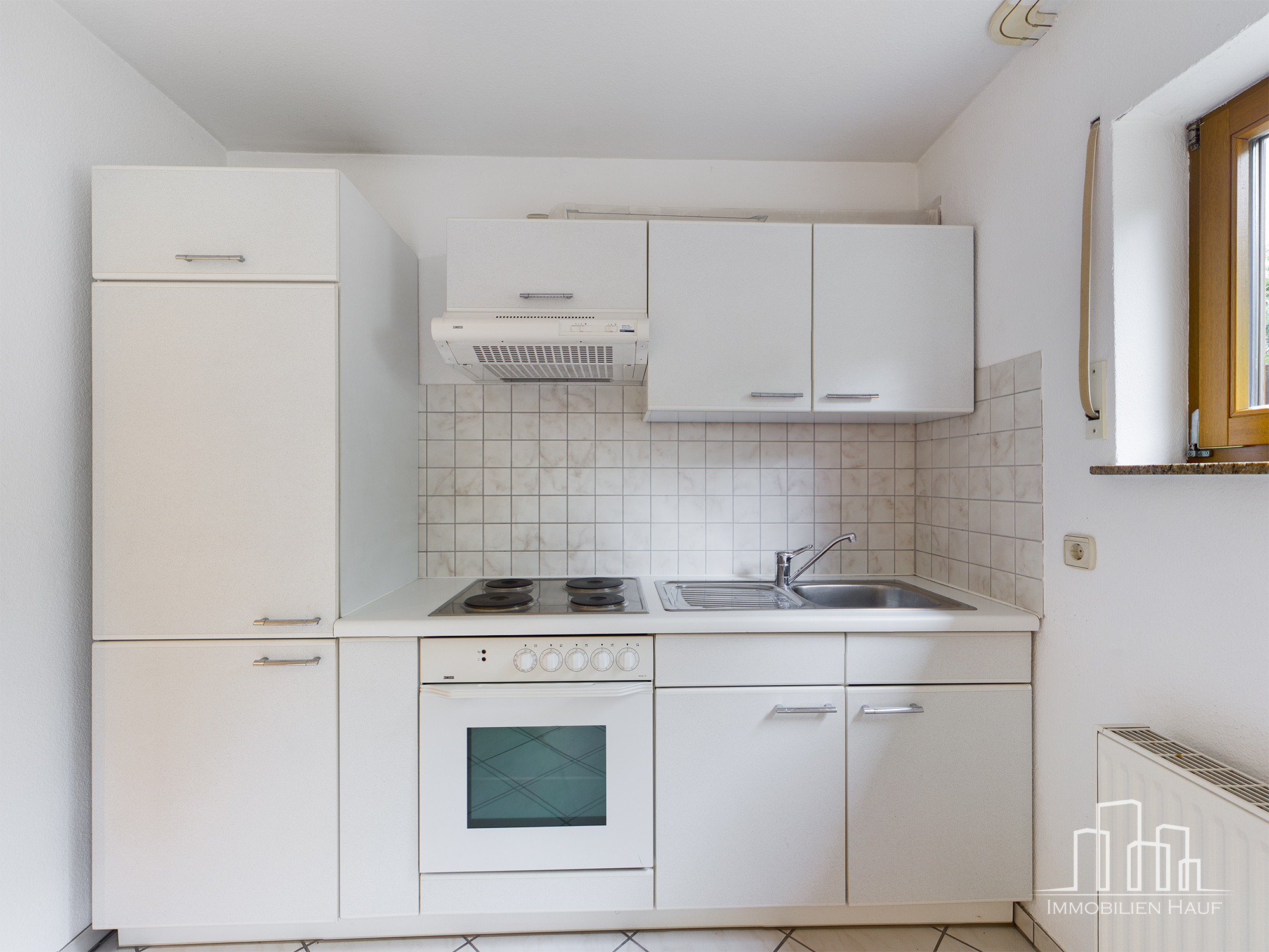 Spacious 4-Bedroom Home with Garage, Garden, Basement & Attic | Erfenbach – 16/20
