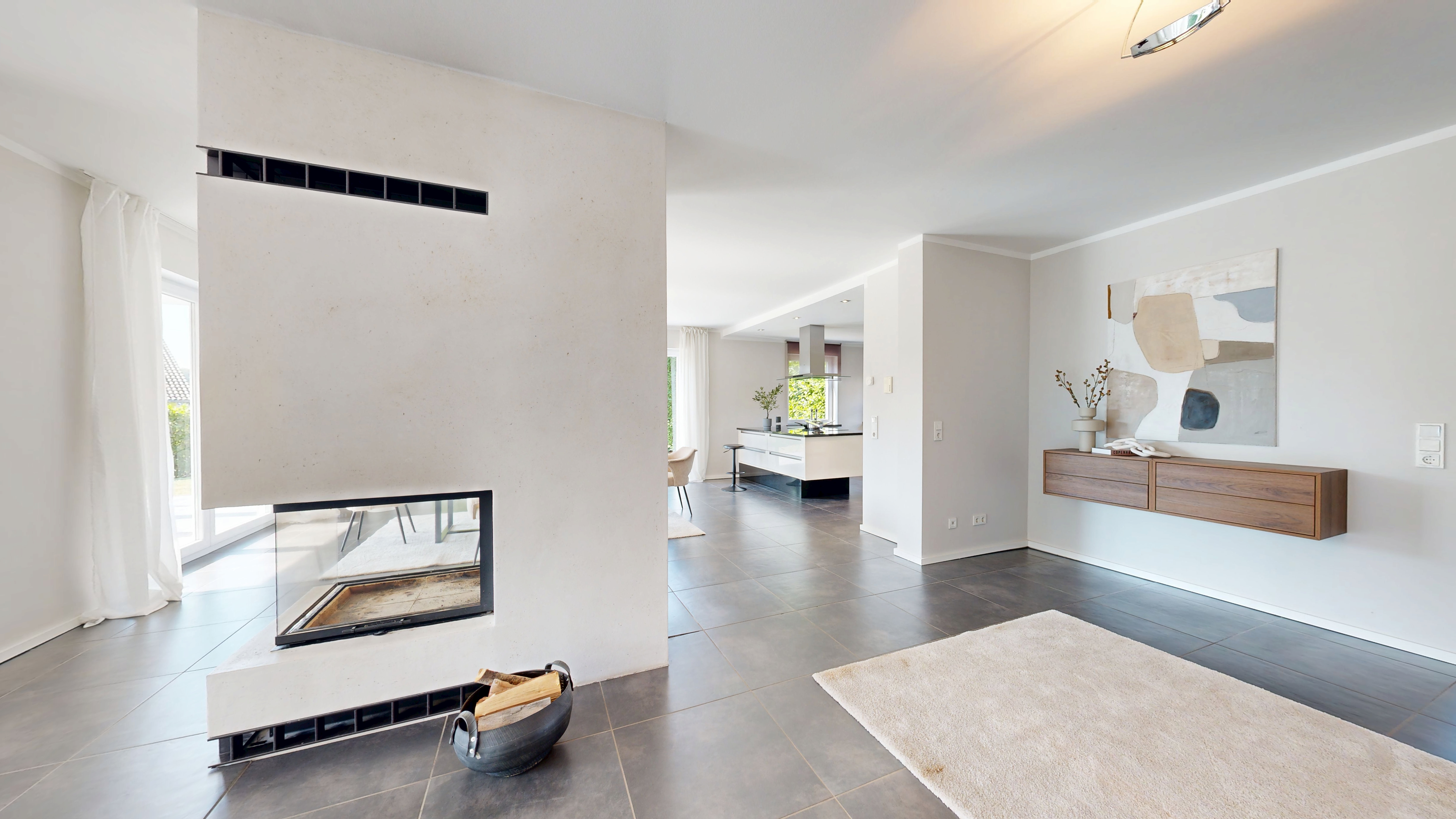 Viel Platz, viel Garten, viel Privatsphäre: Familienhaus mit 322 m² und zwei Suiten in Niedermohr – 5/17