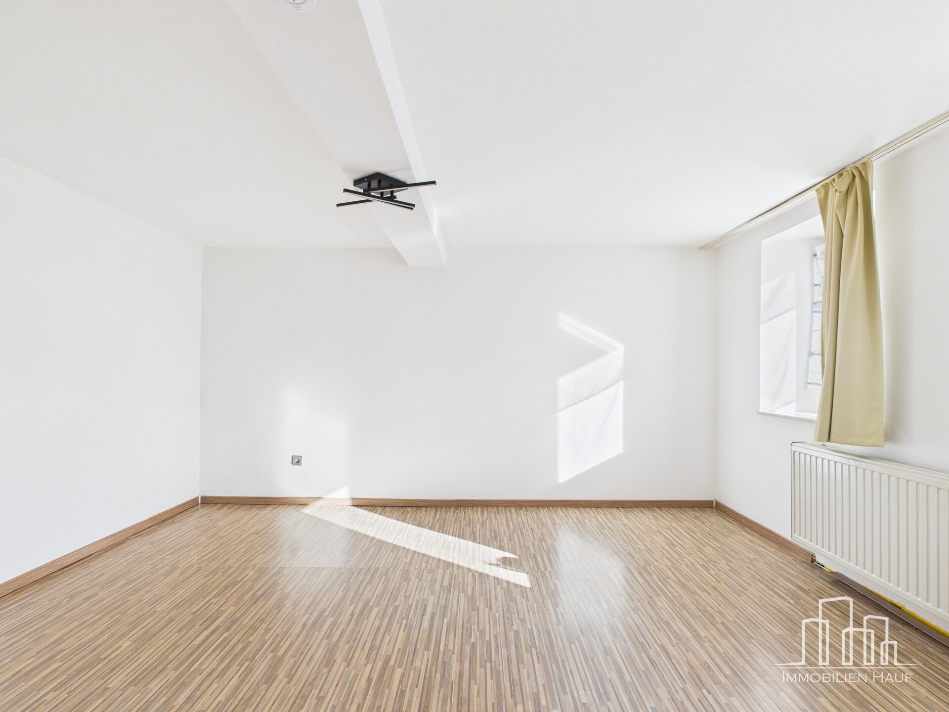 Einfamilienhaus mit zusätzlichem Baugrundstück in Olsbrücken – 8/24