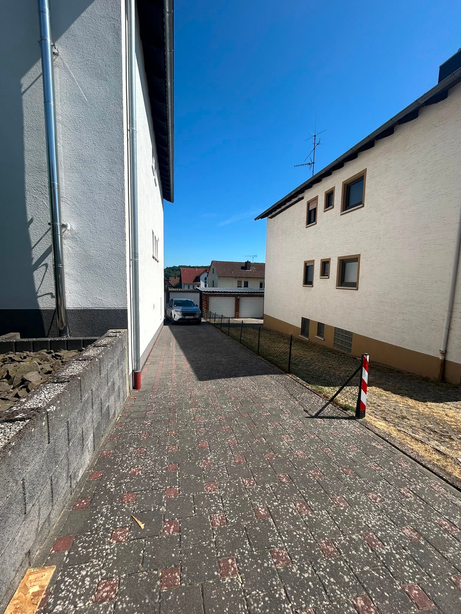 3-Bedroom Apartment with Garden, Balcony & 2 Parking Spaces | Obermohr - Image 13