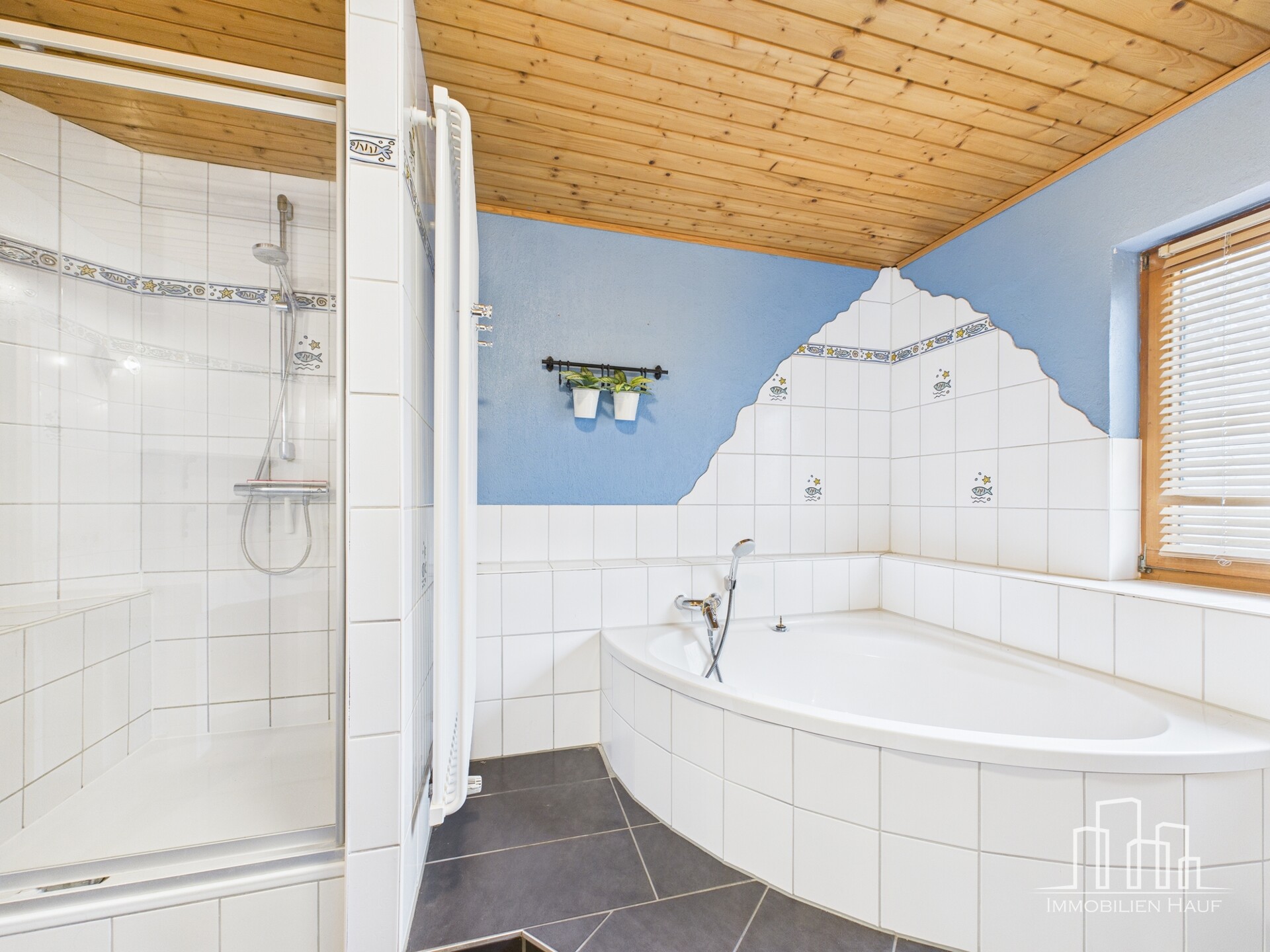 HAUF // Komplett aus Holz und ruhig gelegen – Ihr Zuhause mit Doppelgarage in Reichenbach-Steegen - Image 18