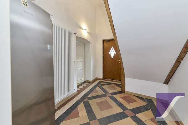 Bernkastel-Kues: „Villa Veltin“ - Imposantes Wohn- und Geschäftshaus an der Mosel