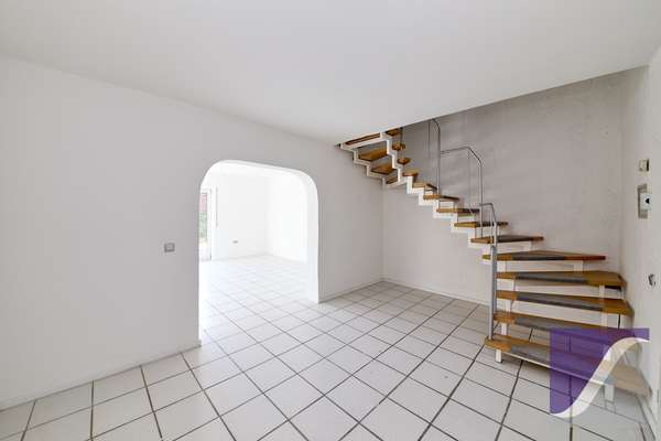 Morbach: Einfamilienhaus mit Einliegerwohnung und Garten