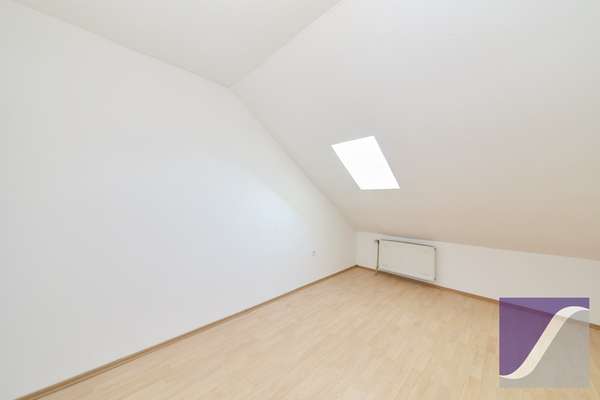 Morbach: Einfamilienhaus mit Einliegerwohnung und Garten