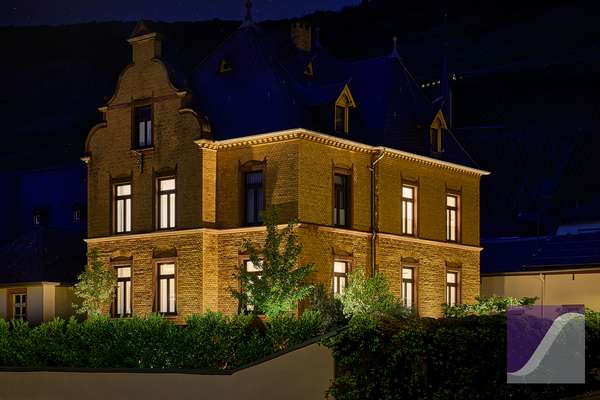 Exzellent sanierte Villa von 1896 mit Moselblick