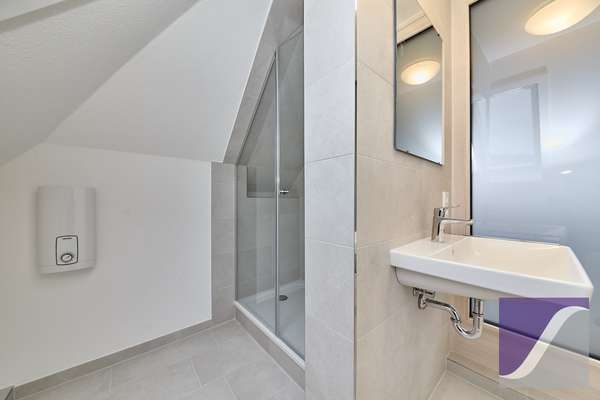 Bernkastel-Kues: Maisonette-Wohnung mit Dachterrasse und Burgblick