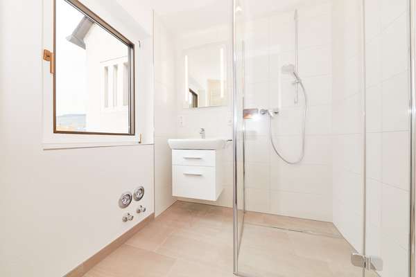 Bernkastel-Kues: 4-Zi.-Wohnung mit Burgblick