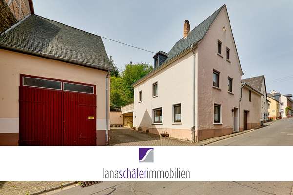 Lieser: Wohnhaus mit Erweiterungspotenzial, Schuppen und Garten
