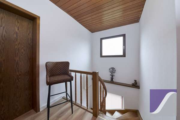 Graach: Bezugsfertiges Einfamilienhaus mit großer Terrasse und Garten