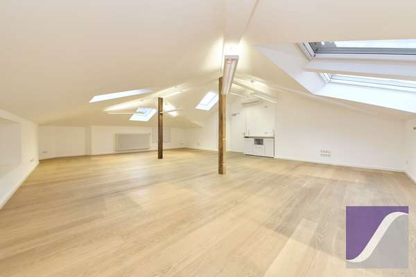 Bernkastel-Kues: „Villa Veltin“ - Imposantes Wohn- und Geschäftshaus an der Mosel