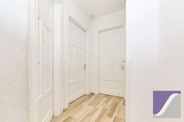 Bernkastel-Kues: 5-Zi.-Altbauwohnung mit Balkon in zentraler Lage