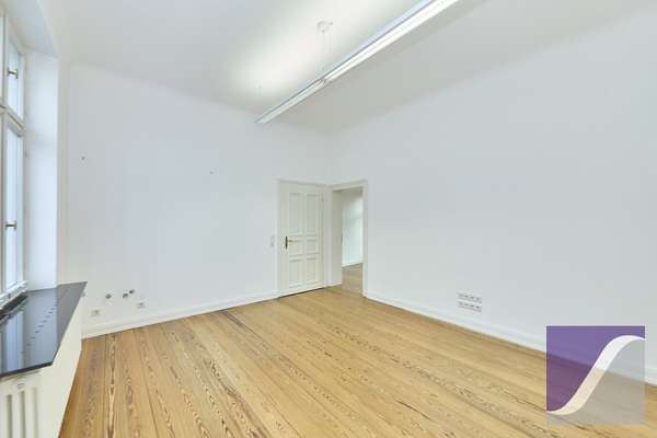 Bernkastel-Kues: „Villa Veltin“ - Imposantes Wohn- und Geschäftshaus an der Mosel