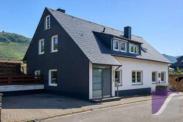 Bernkastel-Kues: Dreifamilienhaus als Kapitalanlage